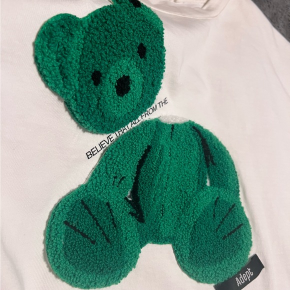 Unique One-Of-A-Kind Men’s T-Shirt with 3D Fuzzy Green Teddy Bear Design Size L - Picture 5 of 7